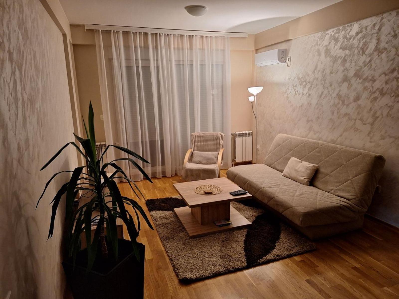 Ferienwohnung San Čačak Exterior foto